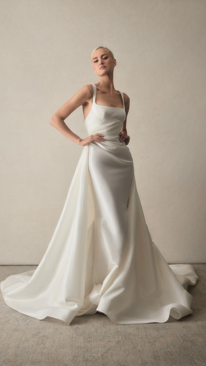 Alma Overskirt