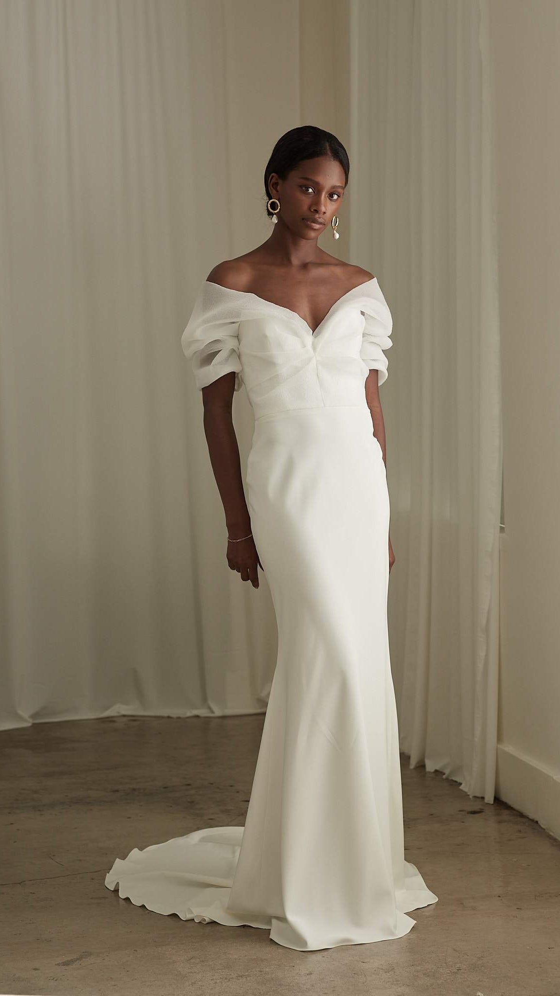 Black and White Wedding Dress Karine, Gothic Wedding Dress, Black Lace –  FrenchVintageLady